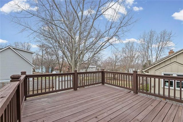 1925 E 153rd Terrace, Olathe, KS 66062