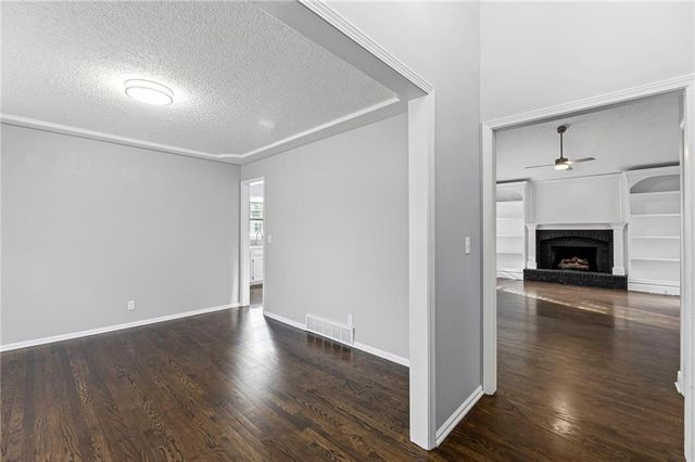 1925 E 153rd Terrace, Olathe, KS 66062