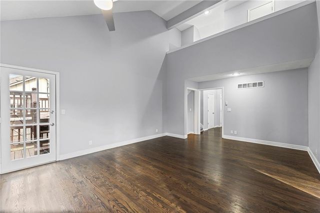 1925 E 153rd Terrace, Olathe, KS 66062