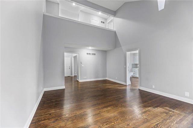 1925 E 153rd Terrace, Olathe, KS 66062