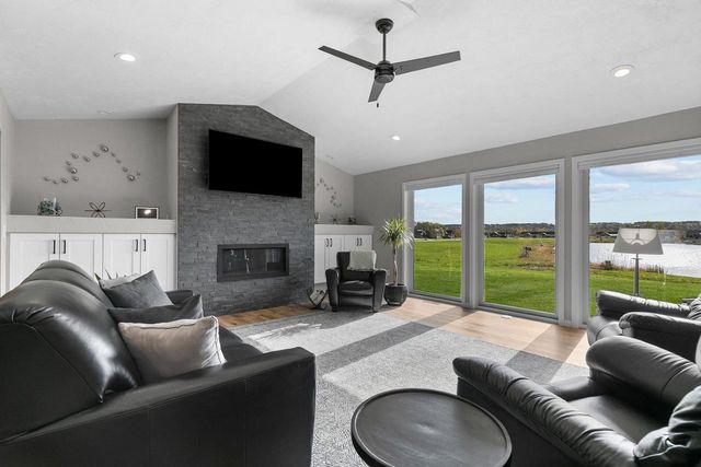 1019 DEER, Fond Du Lac, WI 54935
