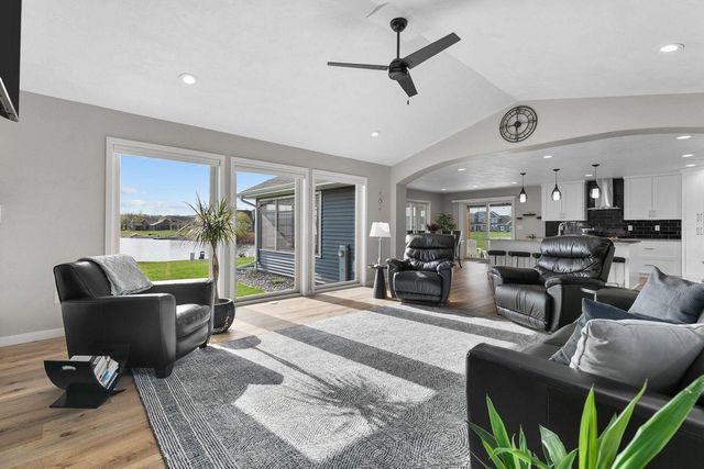 1019 DEER, Fond Du Lac, WI 54935