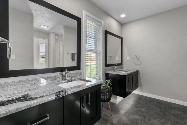 1019 DEER, Fond Du Lac, WI 54935