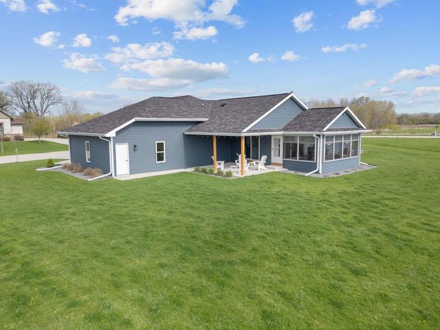1019 DEER, Fond Du Lac, WI 54935