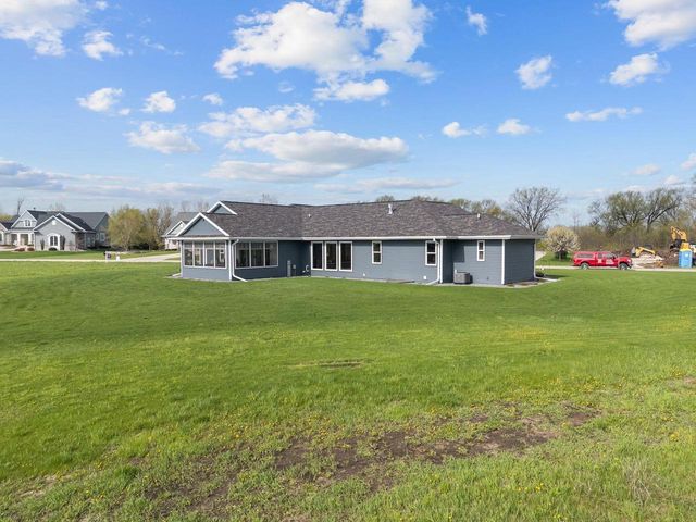 1019 DEER, Fond Du Lac, WI 54935