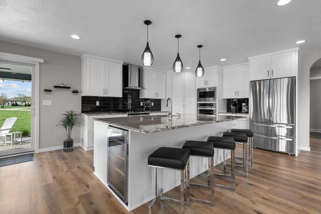 1019 DEER, Fond Du Lac, WI 54935