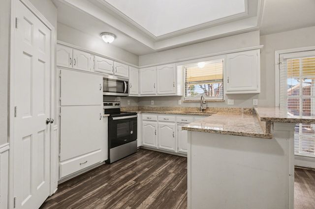 3400 Sailmaker Lane, Plano, TX 75023