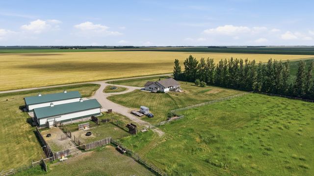 10085 28th Street S, Moorhead, MN 56560