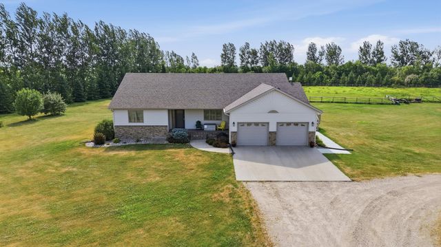 10085 28th Street S, Moorhead, MN 56560