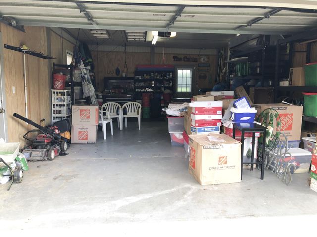 266 Woods Edge Rd, Winchester, TN 37398