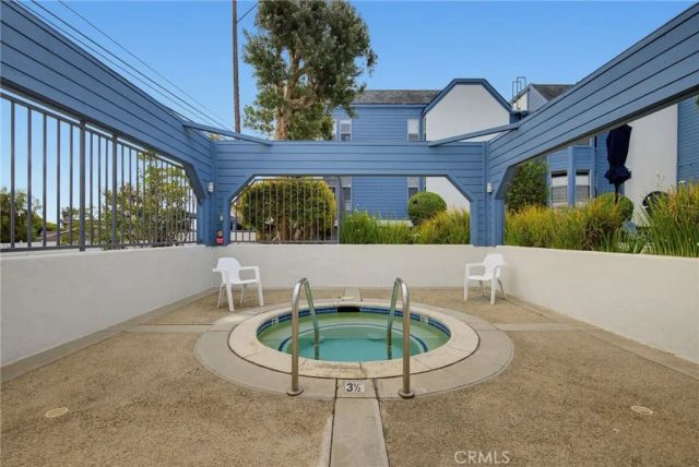 4623 E 4th 6, Long Beach, CA 90814