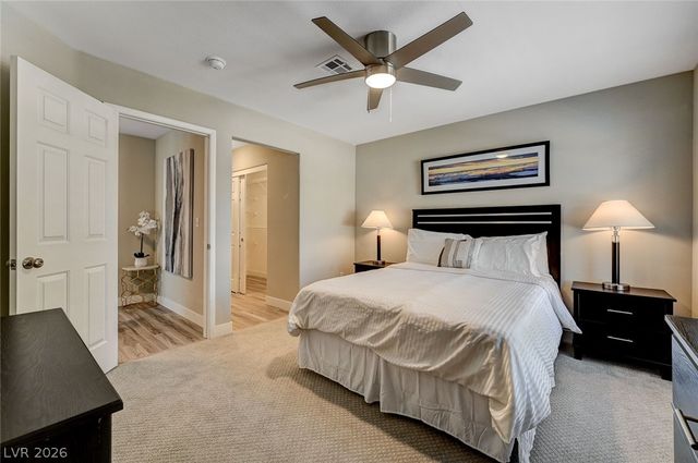 3950 South Sandhill Road 124, Las Vegas, NV 89121