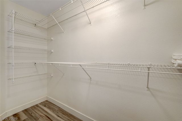 3950 South Sandhill Road 124, Las Vegas, NV 89121