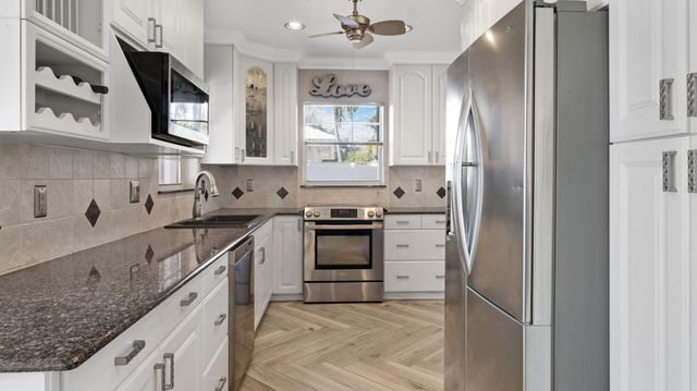 1222 SE 5th Court, Deerfield Beach, FL 33441