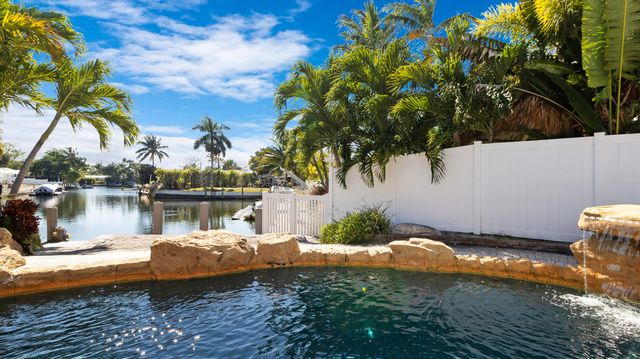 1222 SE 5th Court, Deerfield Beach, FL 33441