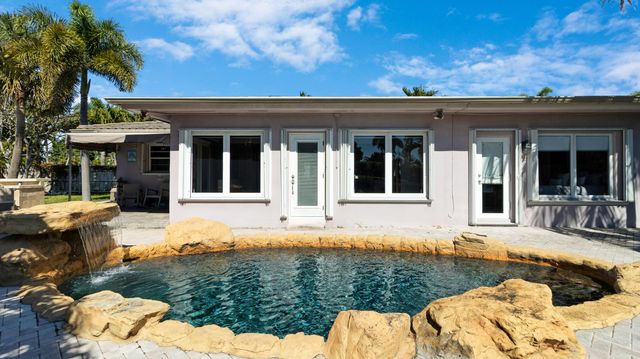 1222 SE 5th Court, Deerfield Beach, FL 33441