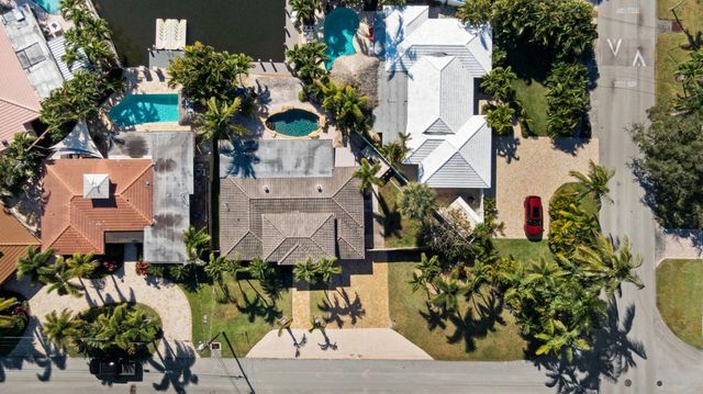 1222 SE 5th Court, Deerfield Beach, FL 33441