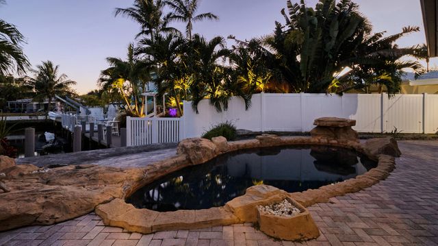 1222 SE 5th Court, Deerfield Beach, FL 33441