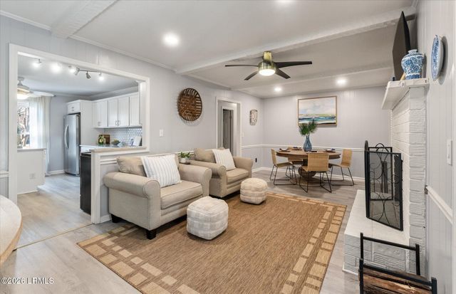 102 Ellen Court, Summerville, SC 29483