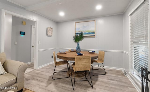 102 Ellen Court, Summerville, SC 29483