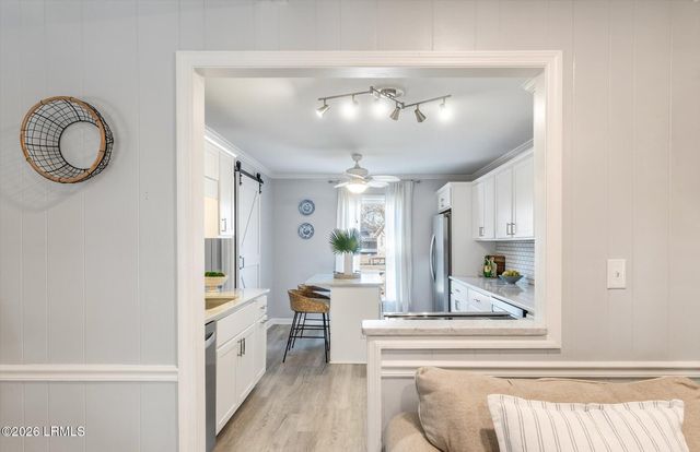 102 Ellen Court, Summerville, SC 29483