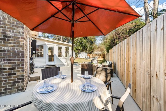 102 Ellen Court, Summerville, SC 29483