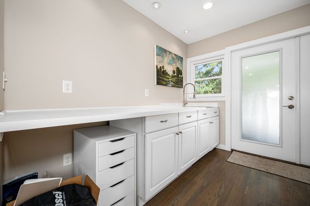 411 Apollo Dr, Murfreesboro, TN 37130