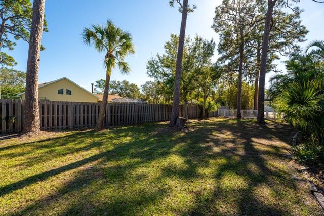 2301 KALIN LANE, Sarasota, FL 34231