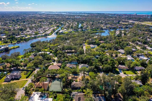 2301 KALIN LANE, Sarasota, FL 34231