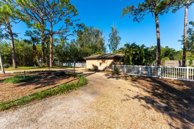 2301 KALIN LANE, Sarasota, FL 34231