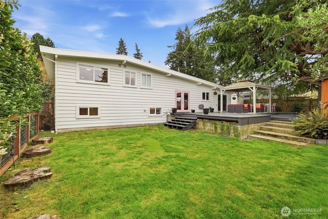 22618 87th Avenue W, Edmonds, WA 98026