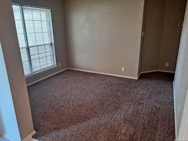 7155 STILL HOLLOW DR, San Antonio, TX 78244