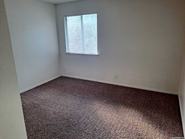 7155 STILL HOLLOW DR, San Antonio, TX 78244