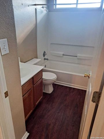 7155 STILL HOLLOW DR, San Antonio, TX 78244