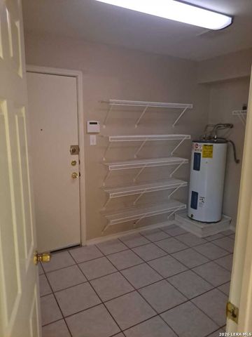 7155 STILL HOLLOW DR, San Antonio, TX 78244