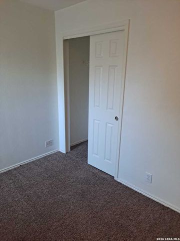 7155 STILL HOLLOW DR, San Antonio, TX 78244