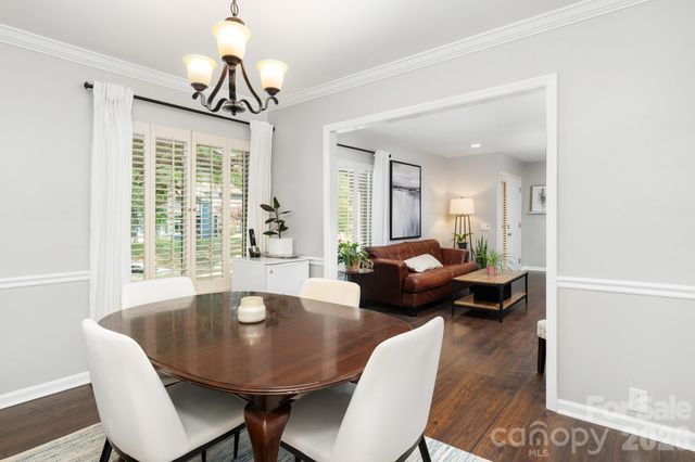 8700 Lorraine Drive, Charlotte, NC 28270