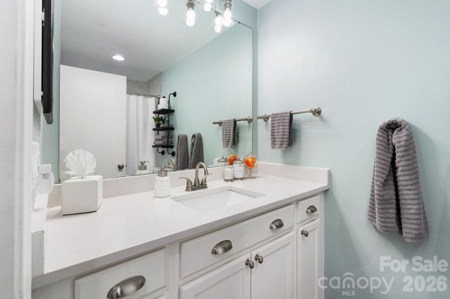 8700 Lorraine Drive, Charlotte, NC 28270