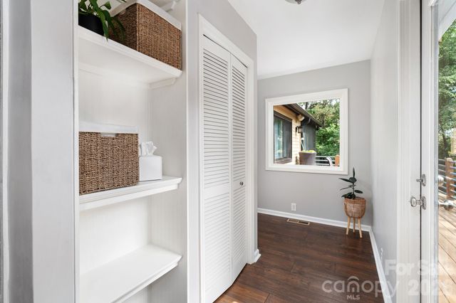 8700 Lorraine Drive, Charlotte, NC 28270