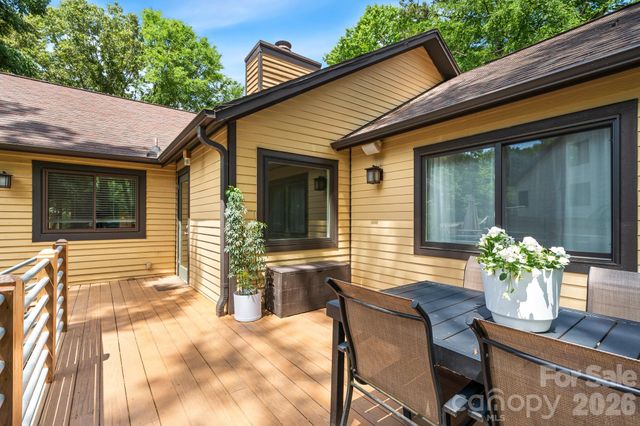 8700 Lorraine Drive, Charlotte, NC 28270
