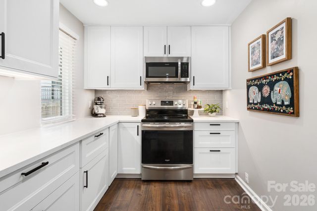 8700 Lorraine Drive, Charlotte, NC 28270