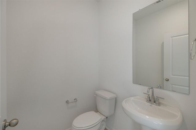 411 Mustang Lake CIR, Buda, TX 78610