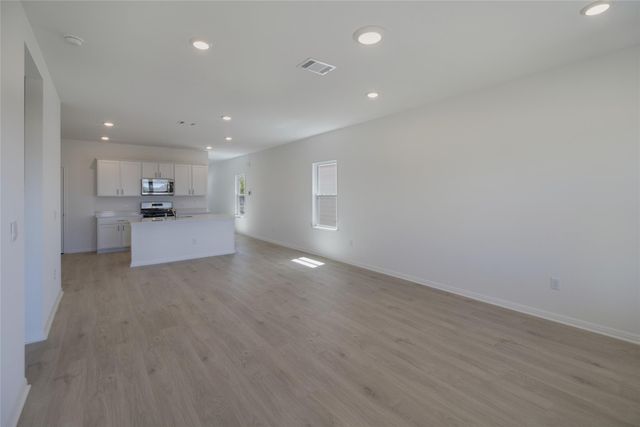 411 Mustang Lake CIR, Buda, TX 78610