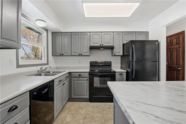 506 W Stacy Court, Cadott, WI 54727