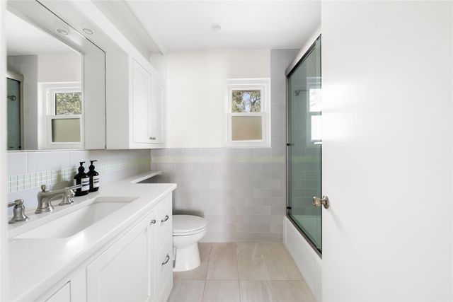 108 W SPRING DR, West Lake Hills, TX 78746