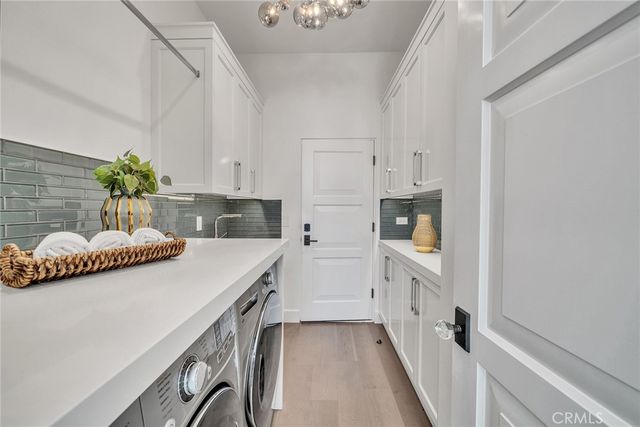 10 Rue Cannes, Newport Beach, CA 92660