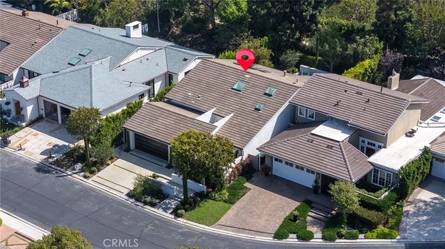 10 Rue Cannes, Newport Beach, CA 92660