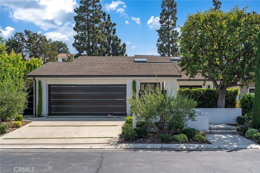 10 Rue Cannes, Newport Beach, CA 92660 — photo 2