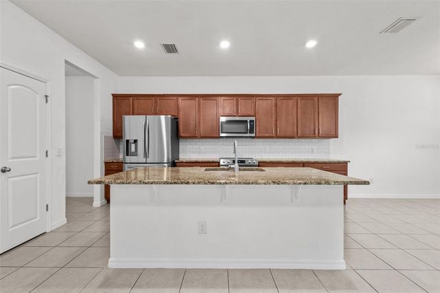 12124 LAKE BOULEVARD, Trinity, FL 34655