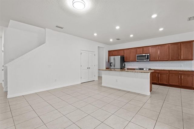 12124 LAKE BOULEVARD, Trinity, FL 34655